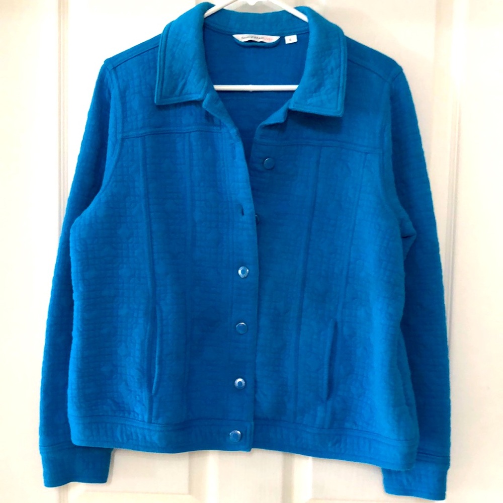 Isaac Mizrahi Womens Quilted Style Jean Jacket Button Up with Pockets